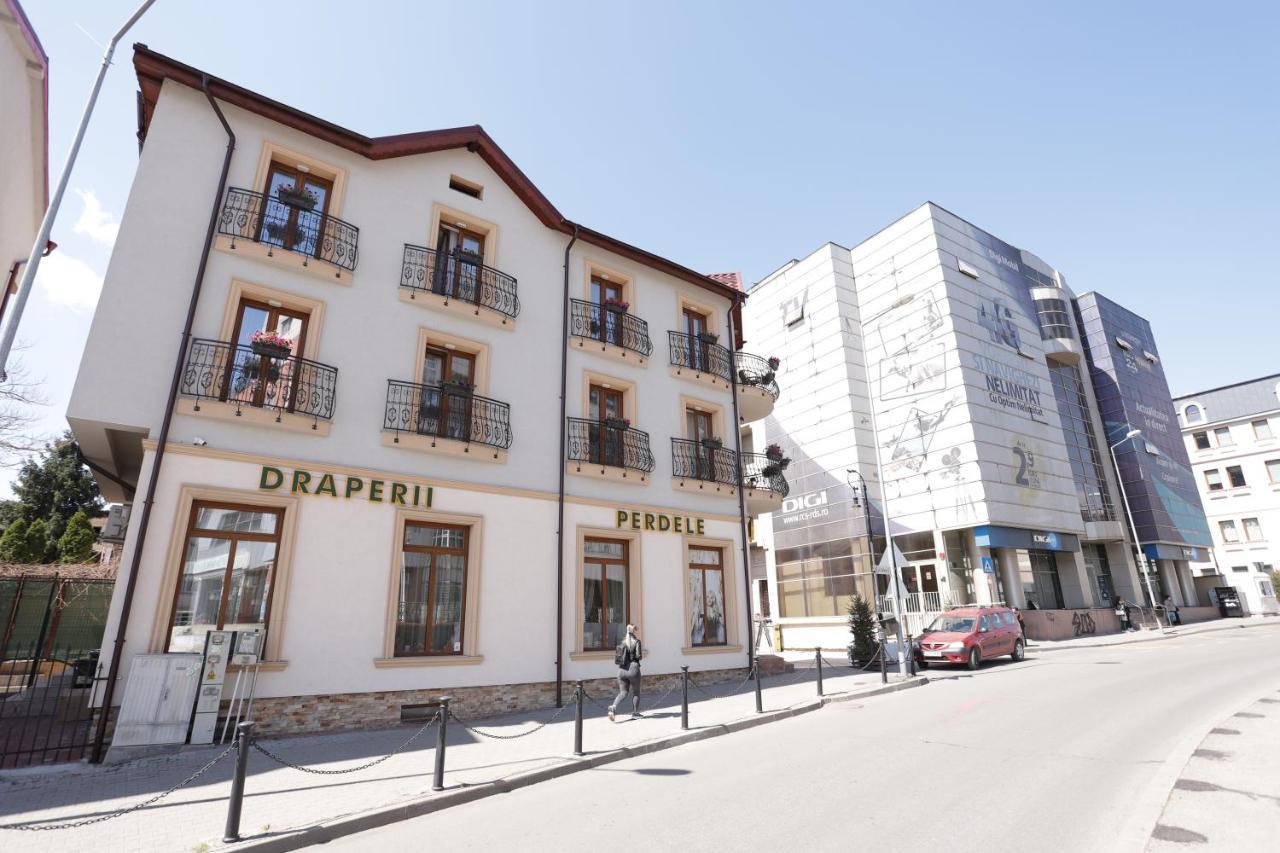 Central View Craiova Exterior photo