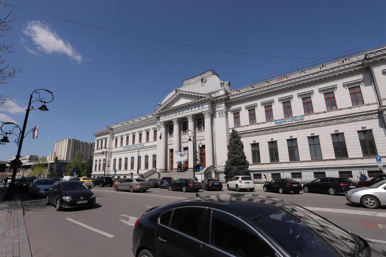 Central View Craiova Exterior photo